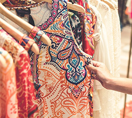 丙綸色母粒，丙綸紡絲母粒，無(wú)紡布色母粒，流延色母粒，功能母粒，上虞市恒彩塑染有限公司